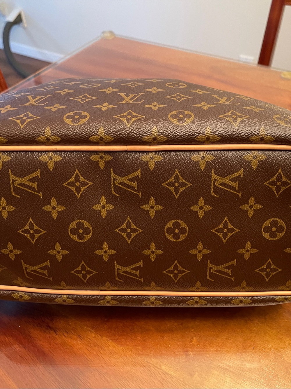 Louis Vuitton Delightful MM Monogram Canvas Duffel with Light Natural Trim - Picture 4 of 12